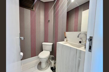 3_photo/95273799cf.588d4a7fb74764b6-ATLAS-75f03a5e-d3d7-4463-bd6b-8bd7cc03d418.jpg de apartamento à venda com 2 quartos, 130m² em Coqueiros, Florianópolis