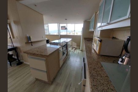 9_photo/952737a34b.0b0a56e21da17450-ATLAS-bf30dac2-10d3-41d4-aeff-69cee4ba8a8d.jpg de apartamento para alugar com 3 quartos, 120m² em Coqueiros, Florianópolis