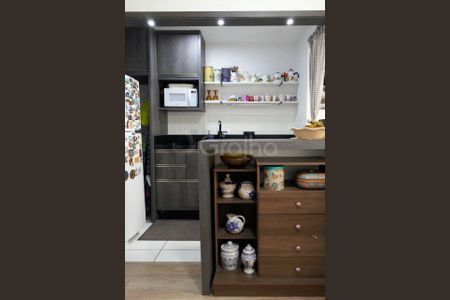 7_photo/952737a4c9.eae2e30c289b1089-ATLAS-2dcf28f8-fb65-41f7-a09a-2d9fa1ec75b1.jpg de apartamento à venda com 3 quartos, 56m² em Coqueiros, Florianópolis