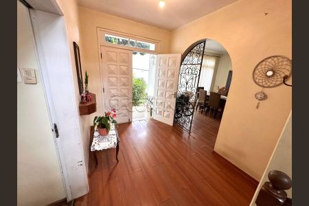 2_photo/952737a5a7.1aa5b8f538f3adaf-ATLAS-532aa389-3d52-49bf-9546-89782cb38de8.jpg de casa à venda com 3 quartos, 271m² em Coqueiros, Florianópolis