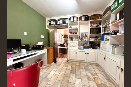 7_photo/952737a5a7.1aa5b8f538f3adaf-ATLAS-9ba527fa-c544-4c36-8954-8d148cbe4eb4.jpg de casa à venda com 3 quartos, 271m² em Coqueiros, Florianópolis