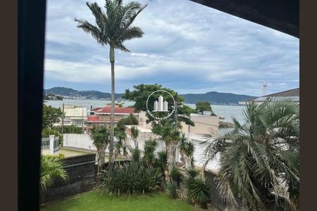 2_photo/952737a5ad.aef4de6394ba8e6d-ATLAS-0b5176fc-75fe-4242-a8e1-a266dcee0065.jpg de casa à venda com 3 quartos, 300m² em Coqueiros, Florianópolis