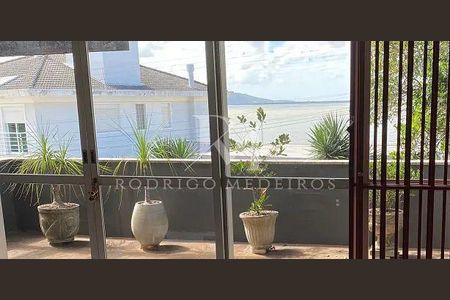 3_photo/952737a5ad.aef4de6394ba8e6d-ATLAS-1e2a1b47-3046-4a8e-8de7-d7115b58b313.jpg de casa à venda com 4 quartos, 300m² em Coqueiros, Florianópolis