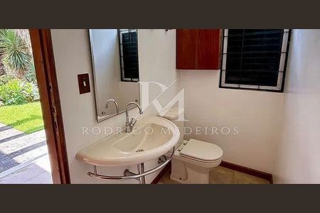 15_photo/952737a5ad.aef4de6394ba8e6d-ATLAS-ae265943-d4ff-4c15-8ad3-9019f3a110c5.jpg de casa à venda com 4 quartos, 300m² em Coqueiros, Florianópolis