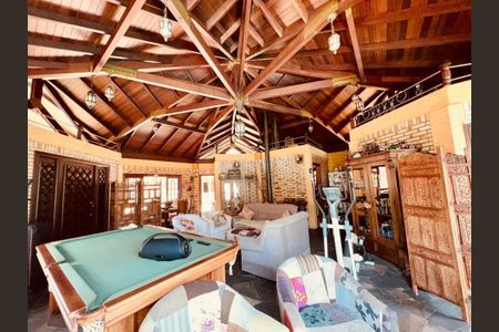 14_photo/952737b019.9803aeba41cbaf1e-ATLAS-a393651e-45fa-45d5-adce-1ff14b31ebaf.jpg de casa à venda com 5 quartos, 408m² em Itaguaçu, Florianópolis