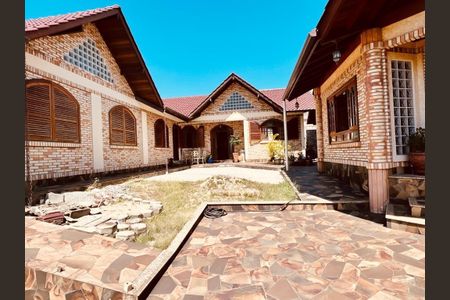 9_photo/952737b019.9803aeba41cbaf1e-ATLAS-c469e662-0afe-4cb4-8a15-2b1bcd48ba1e.jpg de casa à venda com 5 quartos, 408m² em Itaguaçu, Florianópolis