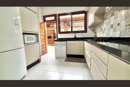 7_photo/952737b06f.7e2ea02b9085bf9d-ATLAS-7f75d17b-ac5b-4519-9fef-836d2ac1d268.jpg de casa à venda com 5 quartos, 343m² em Itaguaçu, Florianópolis