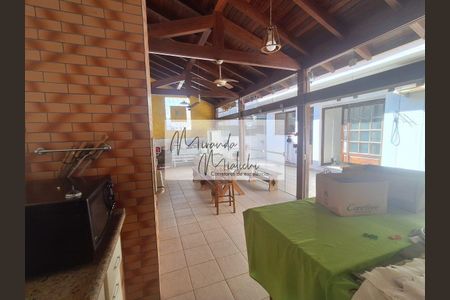 12_photo/952737b06f.7e2ea02b9085bf9d-ATLAS-e869fe19-8b8f-469a-a653-eaf46d3f8fcf.jpg de casa à venda com 5 quartos, 263m² em Itaguaçu, Florianópolis