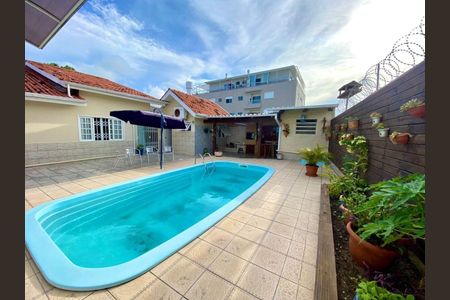 2_photo/952737b07d.ceff8192393c33de-ATLAS-995e6df7-e565-4d1b-9ecb-1524272d930c.jpg de casa à venda com 4 quartos, 190m² em Itaguaçu, Florianópolis