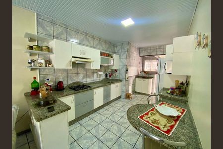 20_photo/952737b07d.ceff8192393c33de-ATLAS-f91bbf95-177b-4b7c-a3b0-e8c51bbe1d77.jpg de casa à venda com 4 quartos, 190m² em Itaguaçu, Florianópolis