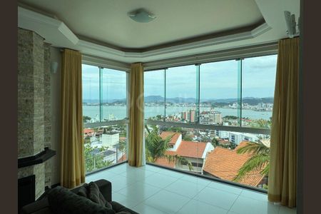 2_photo/952737b0bb.64be89600eea995d-ATLAS-e4d50b61-3cf0-4933-aab7-ad459203181d.jpg de casa à venda com 3 quartos, 319m² em Itaguaçu, Florianópolis