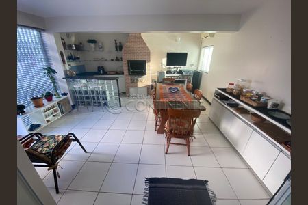 20_photo/952737b0c7.c73b78bac5a2f3b6-ATLAS-5d0ad6ec-0552-4fff-bf6f-25eeb96224b0.jpg de casa à venda com 3 quartos, 320m² em Itaguaçu, Florianópolis
