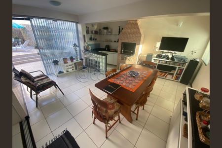 21_photo/952737b0c7.c73b78bac5a2f3b6-ATLAS-9d9b6544-e62a-4aae-bb7f-422d9c745032.jpg de casa à venda com 3 quartos, 320m² em Itaguaçu, Florianópolis