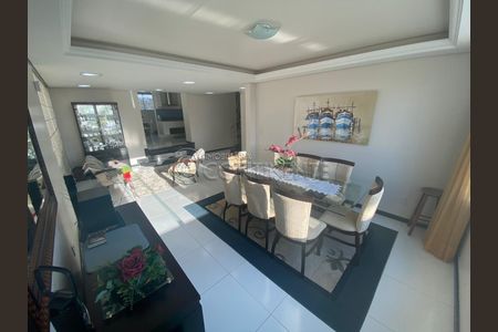 10_photo/952737b0c7.c73b78bac5a2f3b6-ATLAS-dff229f2-2a5b-4ab5-8a64-d735a571e349.jpg de casa à venda com 3 quartos, 320m² em Itaguaçu, Florianópolis