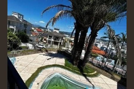 7_photo/952737b0d7.32a8019b0364636a-ATLAS-fa3e6746-149c-4a97-8566-7b6c825bd18a.jpg de casa à venda com 5 quartos, 406m² em Abraão, Florianópolis