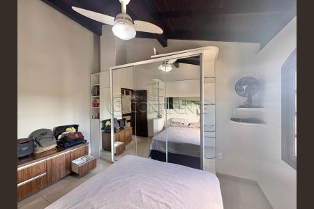 2_photo/952737b0d7.4f01e810a805cb87-ATLAS-03eb2ae8-a77f-49f6-a9fe-80b5e66d9c4f.jpg de casa à venda com 5 quartos, 161m² em Abraão, Florianópolis