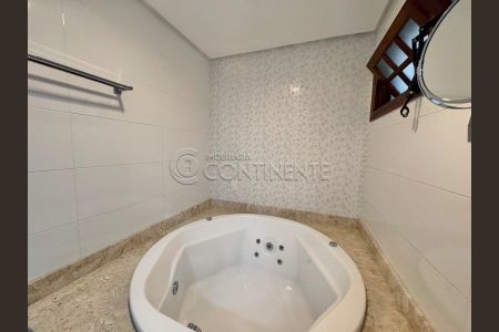 37_photo/952737b0d7.4f01e810a805cb87-ATLAS-451b4069-8125-42e6-8bdd-39be6604f850.jpg de casa à venda com 5 quartos, 161m² em Abraão, Florianópolis