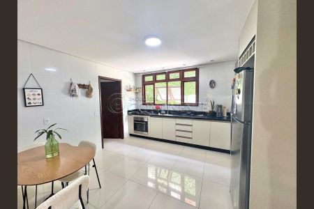 12_photo/952737b0d7.4f01e810a805cb87-ATLAS-4ed390f2-c4e7-4e59-94c1-8c4dcdd4851e.jpg de casa à venda com 5 quartos, 161m² em Abraão, Florianópolis