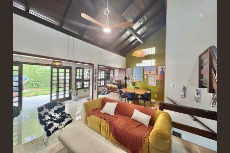 7_photo/952737b0d7.4f01e810a805cb87-ATLAS-57fdc5e8-757c-4e31-8043-9a7dcb58ab8c.jpg de casa à venda com 5 quartos, 161m² em Abraão, Florianópolis