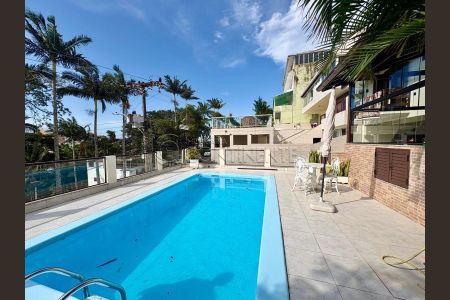 49_photo/952737b0d7.4f01e810a805cb87-ATLAS-b53640ef-ae8e-496f-9f0f-8143e4ba4e5b.jpg de casa à venda com 5 quartos, 161m² em Abraão, Florianópolis