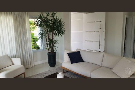 6_photo/952737b12b.e8818d4a5c5dde9d-ATLAS-ae1fc9ac-af3b-4844-80ea-16b2c3cefcc3.jpg de casa à venda com 4 quartos, 505m² em Itaguaçu, Florianópolis