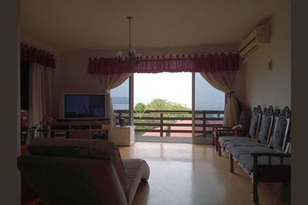 6_photo/952737b189.6d966f5fb5582f4e-ATLAS-74742f7b-acfe-4ab7-bb94-b73e35be1b6b.jpg de casa à venda com 3 quartos, 245m² em Itaguaçu, Florianópolis