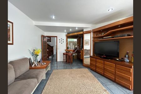 5_photo/952737b18d.f9fd596f8c1c84e9-ATLAS-d6a775e1-befa-4e68-b6d5-1c6e0d90bc71.jpg de casa à venda com 5 quartos, 376m² em Itaguaçu, Florianópolis