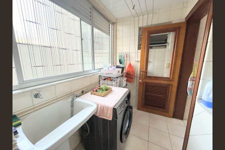 30_photo/952737b197.ebbd8bc3dc39b939-ATLAS-b229dd10-36d7-4711-9ac2-2569be2aadc8.jpg de apartamento à venda com 3 quartos, 130m² em Abraão, Florianópolis