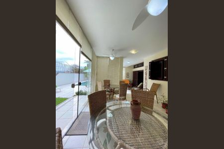 21_photo/952737b1af.873c8b8e47666640-ATLAS-de907961-49de-4bf9-97ae-c50f8c3e7df1.jpg de casa à venda com 3 quartos, 189m² em Itaguaçu, Florianópolis