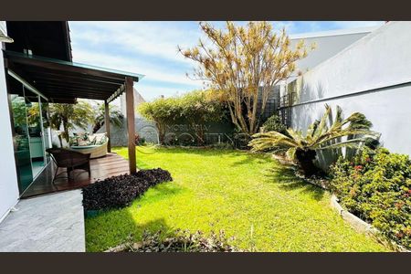 3_photo/952737b3b7.dfdf3a77207432af-ATLAS-0b2e3ac8-3e87-48d5-bf3d-1b2d4b365d83.jpg de casa à venda com 3 quartos, 285m² em Bom Abrigo, Florianópolis