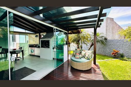 5_photo/952737b3b7.dfdf3a77207432af-ATLAS-0b5904a6-bdde-4a68-8d4a-73d9f0ba9448.jpg de casa à venda com 3 quartos, 285m² em Bom Abrigo, Florianópolis