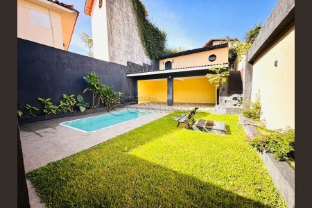 2_photo/952737b3e1.c4a86b3c211625c7-ATLAS-408ca0ec-6c03-4e50-bfe4-722aad330e29.jpg de casa à venda com 5 quartos, 201m² em Bom Abrigo, Florianópolis