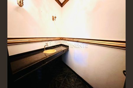 13_photo/952737b3e1.c4a86b3c211625c7-ATLAS-e3cab1d4-3297-4064-a09e-e5681b224fdf.jpg de casa à venda com 5 quartos, 201m² em Bom Abrigo, Florianópolis