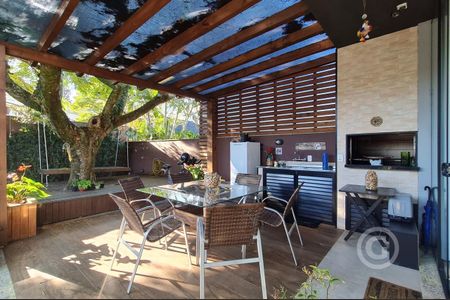 23_photo/952737b3e7.dd36eae811456584-ATLAS-ccee8358-84d1-4003-8f8b-d7505ace37e6.jpg de casa à venda com 3 quartos, 188m² em Bom Abrigo, Florianópolis