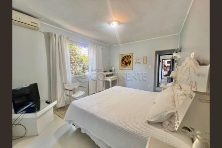 38_photo/952737b3e7.ead0744c2329e0c8-ATLAS-dded869e-3a27-4a29-bda7-a5aa86ce7a66.jpg de casa à venda com 3 quartos, 218m² em Bom Abrigo, Florianópolis