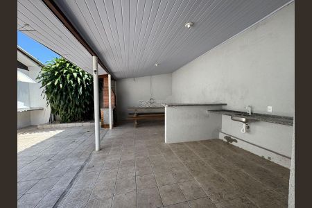7_photo/952737b403.859d3ea7f11d789b-ATLAS-6b931d23-ce56-4718-abcf-b856befefab5.jpg de casa à venda com 3 quartos, 80m² em Bom Abrigo, Florianópolis