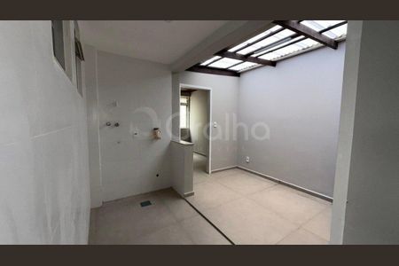 8_photo/952737b441.505a4ba49c0e4c44-ATLAS-60b1e5f5-40ba-49ec-83eb-a1fcd067021c.jpg de apartamento à venda com 3 quartos, 96m² em Bom Abrigo, Florianópolis