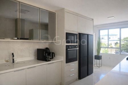 16_photo/952737b4e1.b760bf5d8bb46efe-ATLAS-79c3519d-dd72-4d41-b921-af224cb8283d.jpg de apartamento à venda com 3 quartos, 300m² em Bom Abrigo, Florianópolis