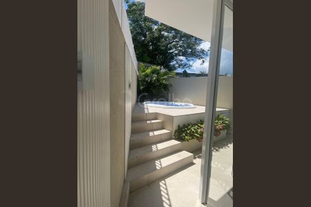 5_photo/952737b4e1.b760bf5d8bb46efe-ATLAS-db6bc6a3-90d5-4615-b77b-df23b20a81a4.jpg de apartamento à venda com 3 quartos, 300m² em Bom Abrigo, Florianópolis