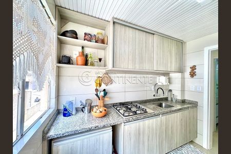 11_photo/952737b5e1.4d5f998e3e6d7143-ATLAS-7c875fb7-cb38-43f2-81e2-c4e97784f7bf.jpg de apartamento à venda com 2 quartos, 54m² em Abraão, Florianópolis