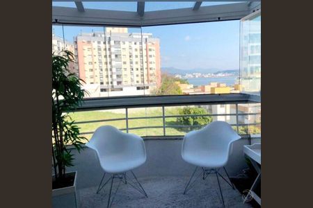 8_photo/952737b67f.e93d05352e8490d7-ATLAS-0ca68374-ee80-463d-8dfe-b3f3c0c09788.jpg de apartamento à venda com 2 quartos, 82m² em Abraão, Florianópolis