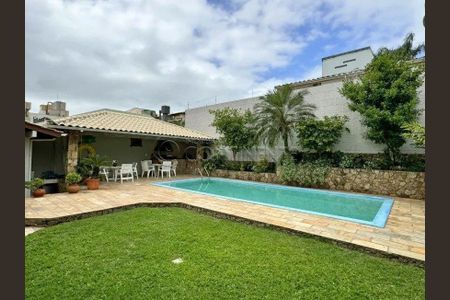 35_photo/952737b6e3.c54d8ccd00eda198-ATLAS-525a5924-072c-40f7-b13f-b33c1f582ddf.jpg de casa à venda com 3 quartos, 195m² em Itaguaçu, Florianópolis