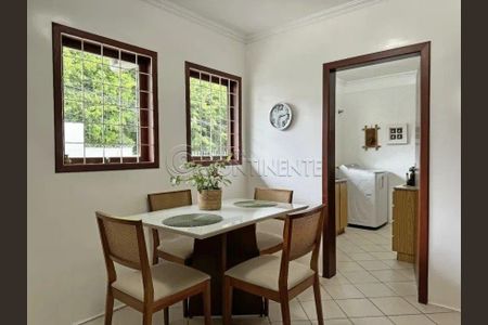11_photo/952737b6e3.c54d8ccd00eda198-ATLAS-b029d853-d833-4da5-9a4c-0f47751dd6cd.jpg de casa à venda com 3 quartos, 195m² em Itaguaçu, Florianópolis