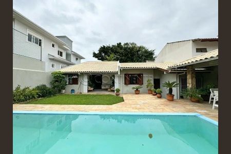 37_photo/952737b6e3.c54d8ccd00eda198-ATLAS-c3d577c6-4212-4190-ac14-dda3d7eedcd2.jpg de casa à venda com 3 quartos, 195m² em Itaguaçu, Florianópolis