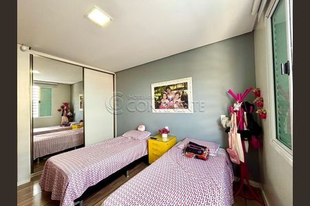19_photo/952737b6fd.5b63f18bcccc212e-ATLAS-e42c939f-0e35-44bd-aa09-653c57e9d213.jpg de casa à venda com 3 quartos, 363m² em Itaguaçu, Florianópolis