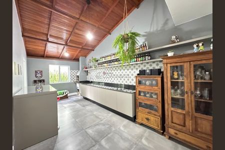 8_photo/952737b717.6fe88814f58c8792-ATLAS-125c3ca4-2f5a-4db1-b761-7b80eeb3fc90.jpg de casa à venda com 3 quartos, 200m² em Itaguaçu, Florianópolis