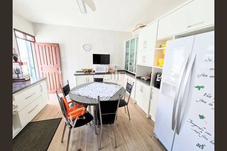 3_photo/952737b729.588d4a7fb74764b6-ATLAS-ec5fd8a4-e0e5-4476-b834-ecb1febeef99.jpg de casa à venda com 4 quartos, 149m² em Itaguaçu, Florianópolis