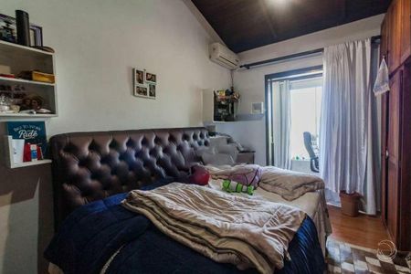 34_photo/952737b72f.04f4efb4ec0e2ec3-ATLAS-27a72320-ed69-4018-9804-fd5fbd3ef459.jpg de casa à venda com 4 quartos, 280m² em Abraão, Florianópolis