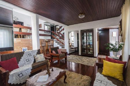 4_photo/952737b72f.04f4efb4ec0e2ec3-ATLAS-6edf5bcb-7605-453e-8423-929fa698b56d.jpg de casa à venda com 4 quartos, 280m² em Abraão, Florianópolis