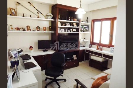 22_photo/952737b7f5.cadf0cb480790de5-ATLAS-9d8c0af5-65d8-4c8b-8d00-07e8f84e0030.jpg de casa à venda com 3 quartos, 250m² em Coqueiros, Florianópolis